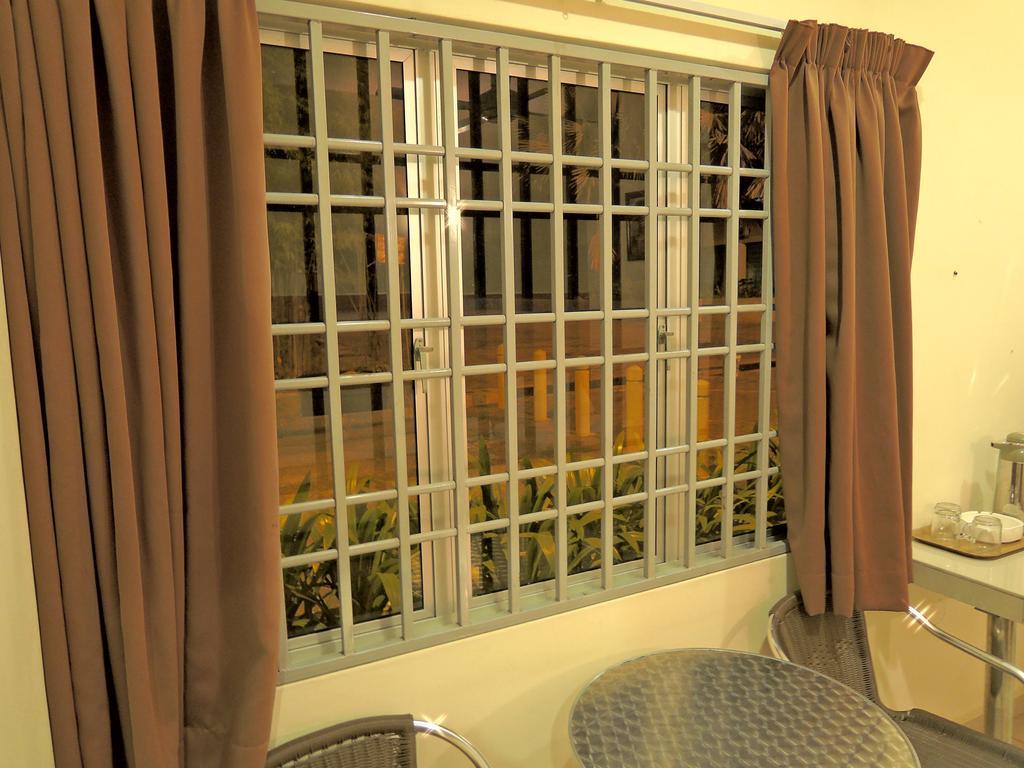 Hotel Seri Nilai Exterior photo