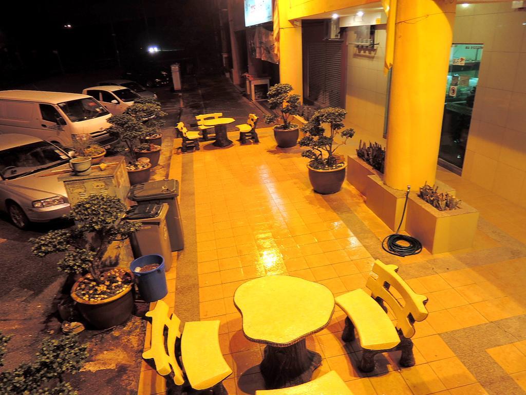 Hotel Seri Nilai Exterior photo